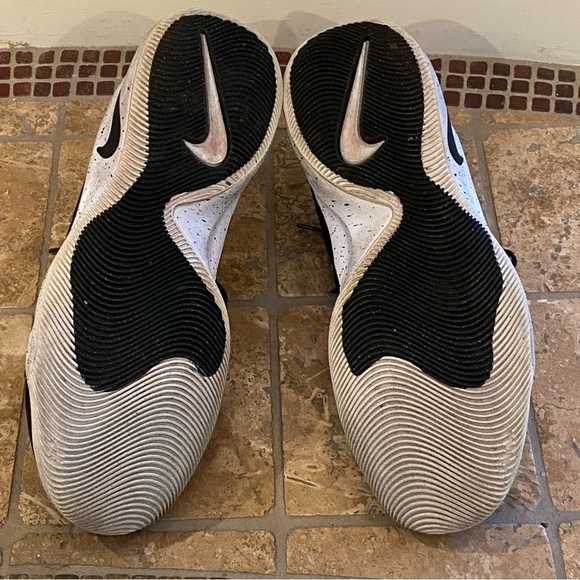 Nike Men Black White Fly by Mid 2 Basketball Athletic Shoes Size 11 - Picture 7 of 8